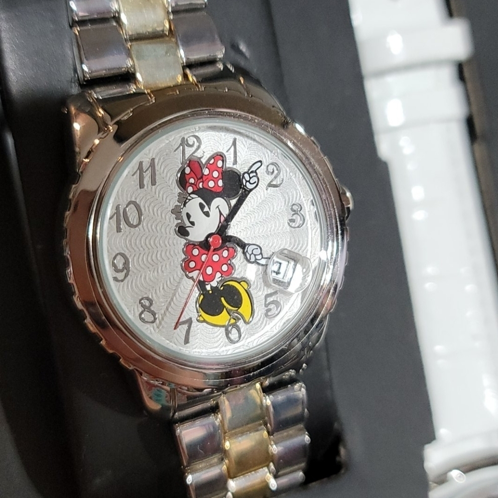 Large Case Minnie Mouse Interchangeable Watch NWT - image 6